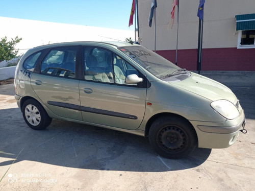 Renault Scenic I (JA...)(1999->) — vehículo donante para recambios 