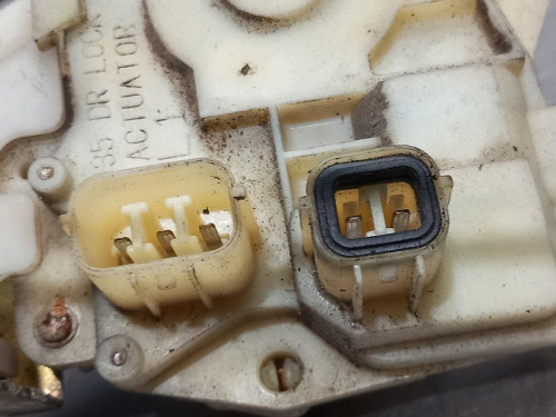  CERRADURA PUERTA DELANTERA IZQUIERDA, HONDA, ACCORD BERLINA (CG7-9/CH1-7) 