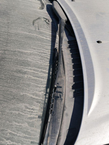 BRAZO LIMPIA DELANTERO DERECHO Nissan ALMERA TINO (V10M) 