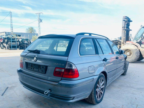  BMW SERIE 3 TOURING (E46) 