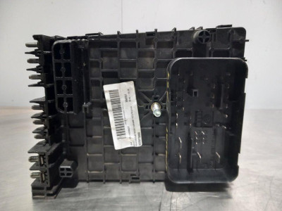 CAJA RELES / FUSIBLES, VOLKSWAGEN, PASSAT VARIANT (3C5)