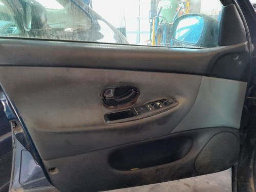  PEUGEOT 406 BERLINA (S1/S2) 