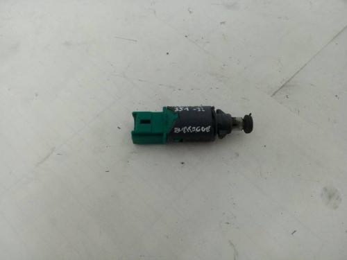  INTERRUPTOR RENAULT MEGANE III BERLINA 5P 