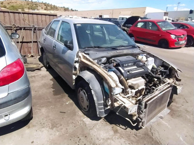 SEAT CORDOBA BERLINA (6K2)