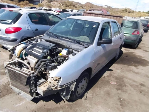  SEAT CORDOBA BERLINA (6K2) 