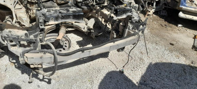 REFUERZO PARAGOLPES DELANTERO