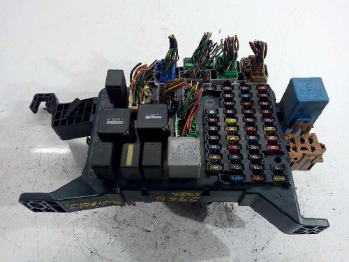 CAJA RELES / FUSIBLES Ford MONDEO TURNIER (GE) 