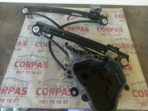 ELEVALUNAS DELANTERO DERECHO Seat IBIZA BERLINA (6J5) 