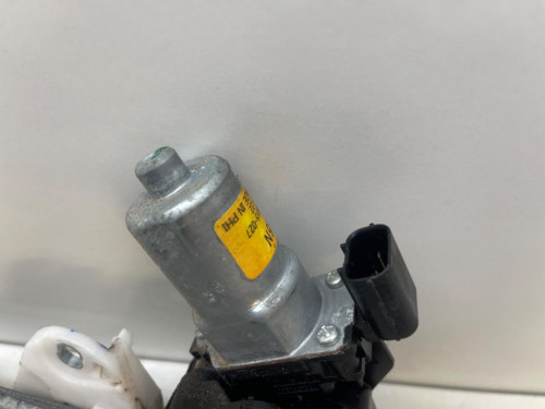 ELEVALUNAS DELANTERO IZQUIERDO Honda HR-V (RU) 