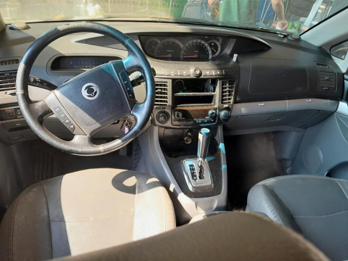  SSANGYONG RODIUS 