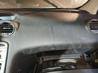 AIRBAG DELANTERO DERECHO
