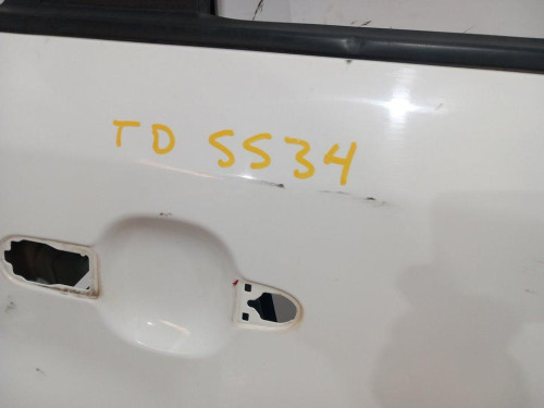  PUERTA TRASERA DERECHA KIA SORENTO R (XM) 