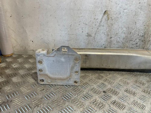 REFUERZO PARAGOLPES DELANTERO 