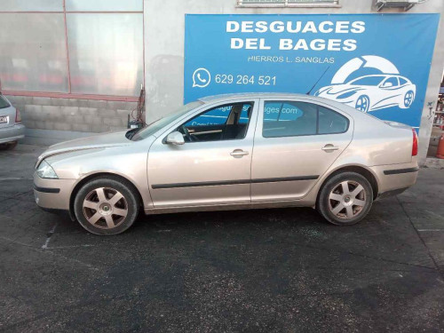  SKODA OCTAVIA BERLINA (1Z3) 