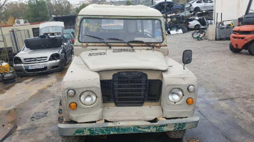  LAND ROVER 
