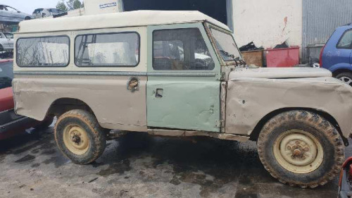  LAND ROVER 
