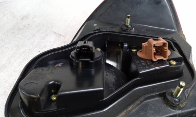 PILOTO TRASERO DERECHO INTERIOR, Nissan, MAXIMA QX (CA33)