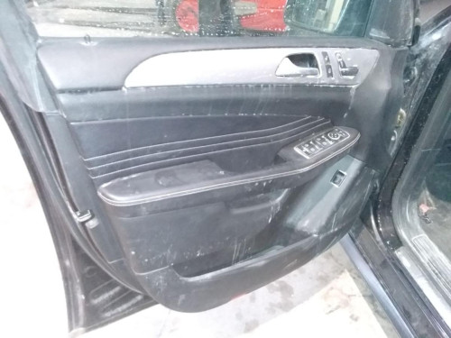 MERCEDES-BENZ CLASE ML (BM 166) — автомобиль-донор на запчасти 