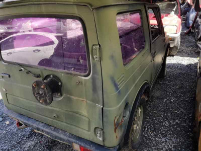 SUZUKI SAMURAI (SJ)