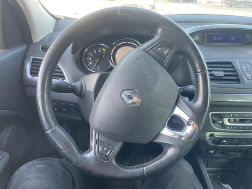 VOLANTE RENAULT MEGANE III BERLINA 5P 