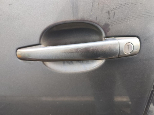 MANETA EXTERIOR DELANTERA IZQUIERDA de segunda mano