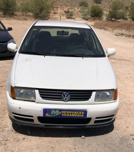 VOLKSWAGEN POLO III (6N1) — vehículo donante para recambios 
