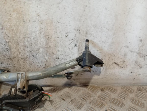 MOTOR LIMPIA DELANTERO 