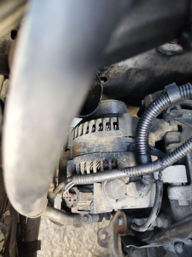 ALTERNADOR Ford FOCUS BERLINA (CAP) 