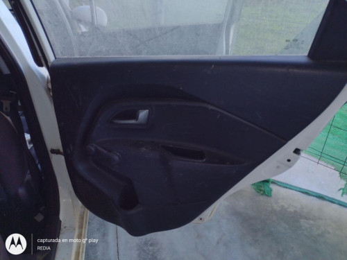 GUARNECIDO PUERTA TRASERA DERECHA Kia RIO (UB) 
