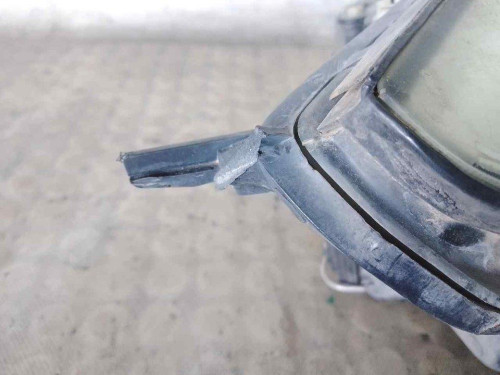 FARO DERECHO Ford FOCUS BERLINA (CAK) 