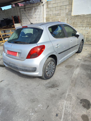 PEUGEOT 207 — автомобиль-донор на запчасти 