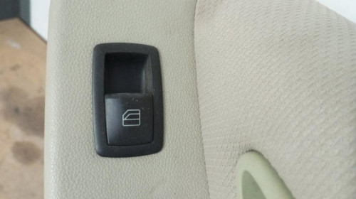 MANDO ELEVALUNAS DELANTERO DERECHO Mercedes-Benz CLASE A (BM 169) 
