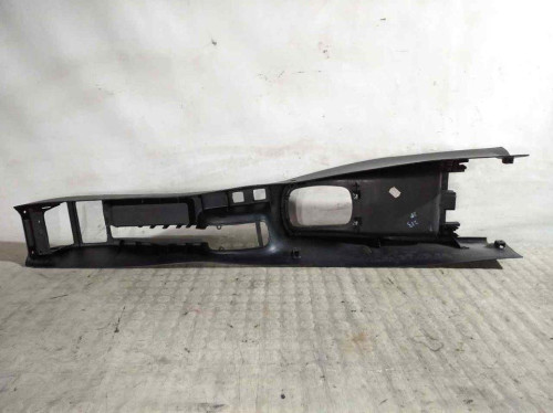 APOYABRAZOS CENTRAL SEAT LEON (1M1) 