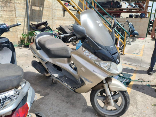  PIAGGIO (VESPA) X 8 