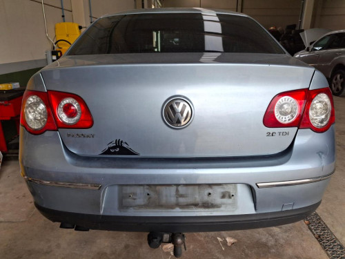 VOLKSWAGEN PASSAT BERLINA (3C2) — автомобиль-донор на запчасти 