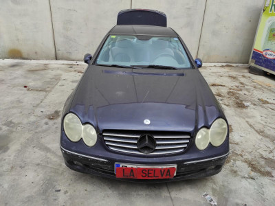 MERCEDES-BENZ CLK (BM 209) COUPE