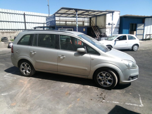  OPEL ZAFIRA B 