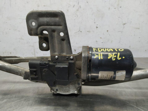  MOTOR LIMPIA DELANTERO 
