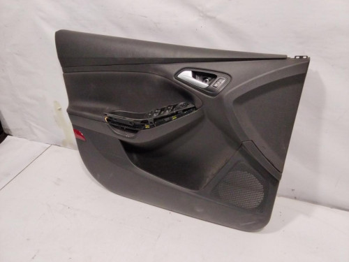 GUARNECIDO PUERTA DELANTERA IZQUIERDA Ford FOCUS BERLINA (CB8) 