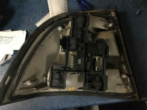 PILOTO TRASERO DERECHO 