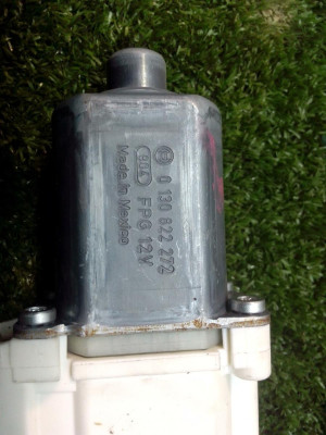 MOTOR ELEVALUNAS DELANTERO DERECHO, MERCEDES-BENZ, CLASE ML (BM 164)