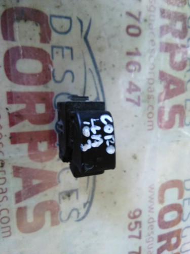  MANDO ELEVALUNAS DELANTERO DERECHO TOYOTA COROLLA (E12) 