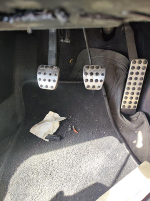 PEDAL EMBRAGUE