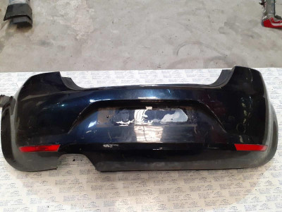PARAGOLPES TRASERO