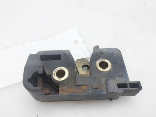  CERRADURA MALETERO / PORTON Ford FIESTA BERLINA 