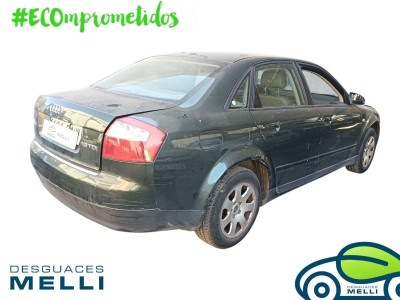 AUDI A4 BERLINA (8E)