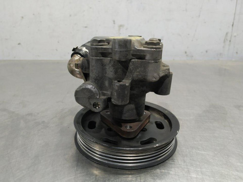  BOMBA DIRECCION Volkswagen PASSAT BERLINA (3B3) 