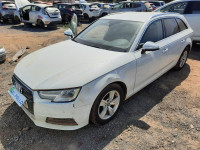AUDI A4 AVANT (8W5)