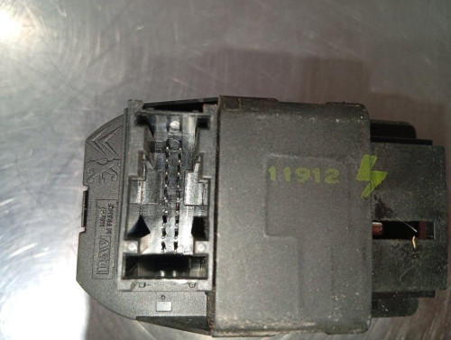  MANDO ELEVALUNAS DELANTERO IZQUIERDO Peugeot 206 