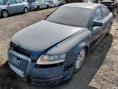 AUDI A6 BERLINA (4F2)